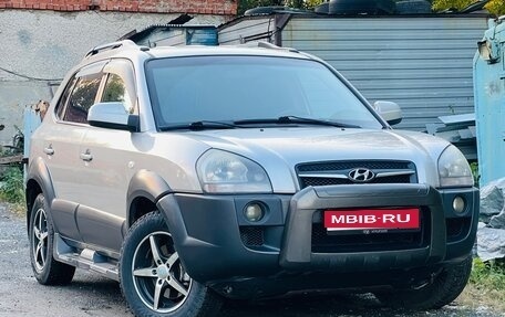 Hyundai Tucson III, 2008 год, 649 000 рублей, 1 фотография