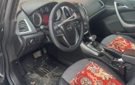 Opel Astra J, 2013 год, 800 000 рублей, 5 фотография