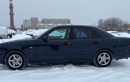 Mercedes-Benz E-Класс, 1998 год, 500 000 рублей, 11 фотография