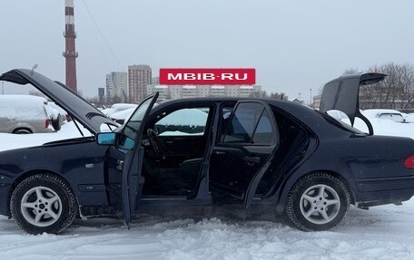 Mercedes-Benz E-Класс, 1998 год, 500 000 рублей, 10 фотография