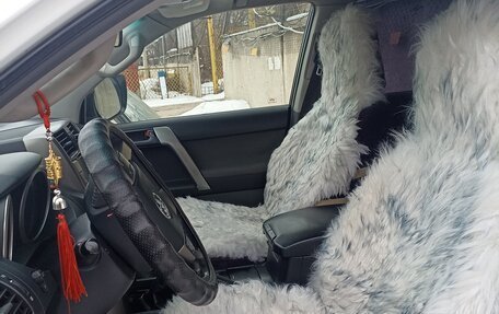 Toyota Land Cruiser Prado 150 рестайлинг 2, 2012 год, 2 550 000 рублей, 6 фотография