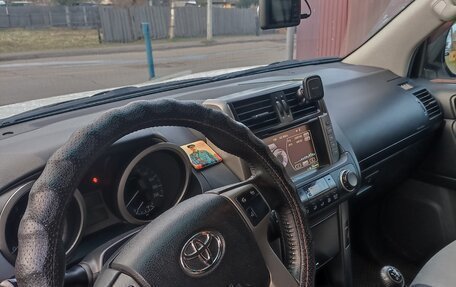 Toyota Land Cruiser Prado 150 рестайлинг 2, 2012 год, 2 550 000 рублей, 22 фотография