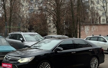 Toyota Camry, 2015 год, 2 580 000 рублей, 11 фотография