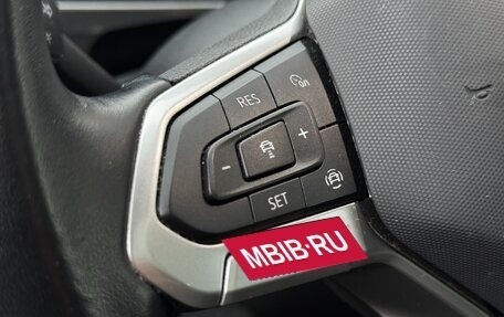 Volkswagen Tiguan II, 2021 год, 2 850 000 рублей, 13 фотография