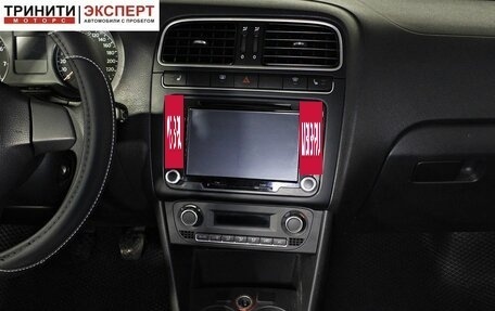 Volkswagen Polo VI (EU Market), 2011 год, 697 000 рублей, 15 фотография