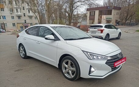 Hyundai Elantra VI рестайлинг, 2019 год, 1 875 000 рублей, 3 фотография