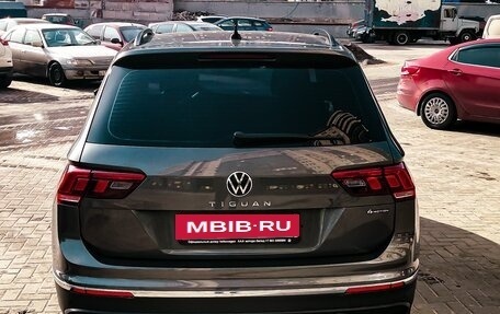 Volkswagen Tiguan II, 2021 год, 3 280 000 рублей, 3 фотография