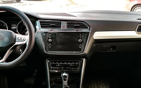 Volkswagen Tiguan II, 2021 год, 3 280 000 рублей, 9 фотография