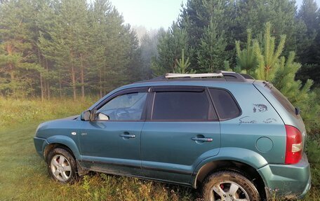 Hyundai Tucson III, 2005 год, 750 000 рублей, 2 фотография