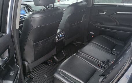 Toyota Highlander III, 2014 год, 3 200 000 рублей, 6 фотография