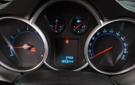 Chevrolet Cruze II, 2010 год, 649 000 рублей, 15 фотография