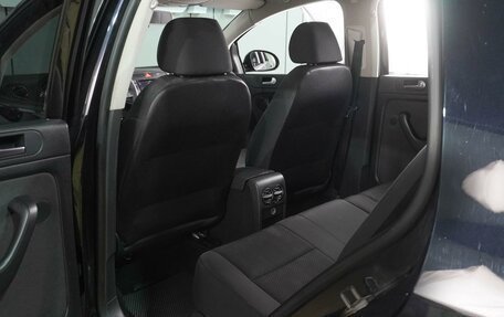 Volkswagen Golf Plus II, 2011 год, 890 000 рублей, 11 фотография