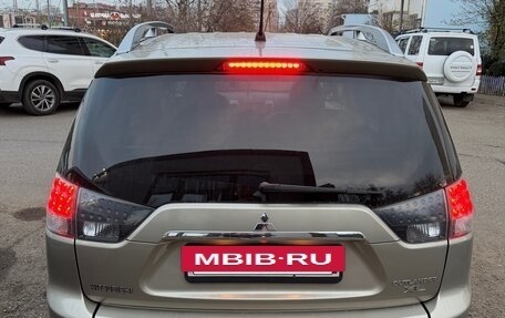 Mitsubishi Outlander III рестайлинг 3, 2008 год, 1 300 000 рублей, 2 фотография