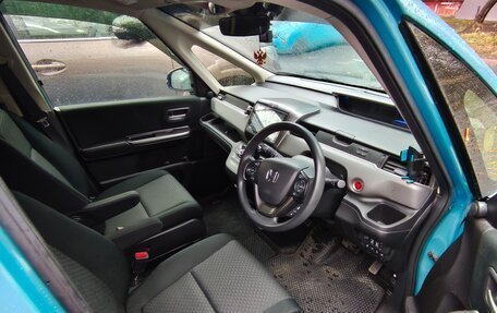 Honda Freed II, 2017 год, 1 249 000 рублей, 5 фотография