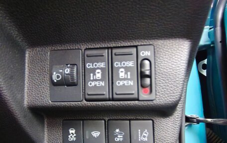 Honda Freed II, 2017 год, 1 249 000 рублей, 4 фотография