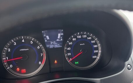 Hyundai Solaris II рестайлинг, 2012 год, 790 000 рублей, 11 фотография