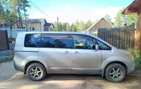 Mitsubishi Delica D:5 I, 2011 год, 1 000 000 рублей, 2 фотография