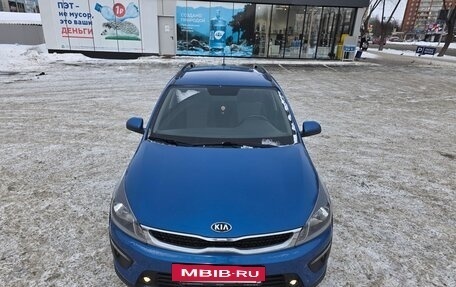 KIA Rio IV, 2020 год, 1 450 000 рублей, 2 фотография