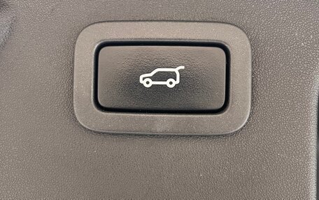 Land Rover Discovery Sport I рестайлинг, 2015 год, 2 570 000 рублей, 39 фотография