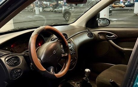 Ford Focus IV, 2000 год, 249 999 рублей, 10 фотография