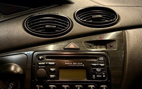 Ford Focus IV, 2000 год, 249 999 рублей, 13 фотография