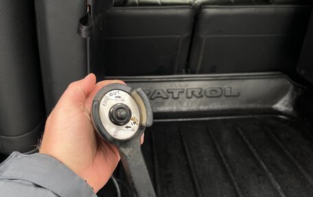 Nissan Patrol, 2007 год, 1 497 000 рублей, 26 фотография