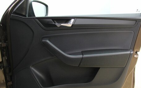 Skoda Rapid I, 2018 год, 1 045 000 рублей, 28 фотография