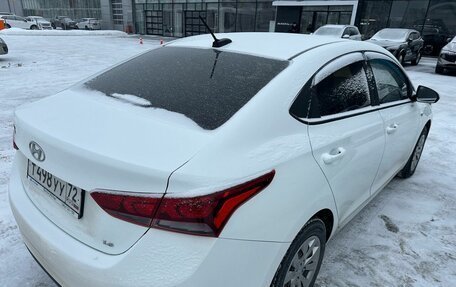 Hyundai Solaris II рестайлинг, 2017 год, 1 170 000 рублей, 3 фотография