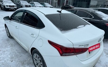 Hyundai Solaris II рестайлинг, 2017 год, 1 170 000 рублей, 4 фотография