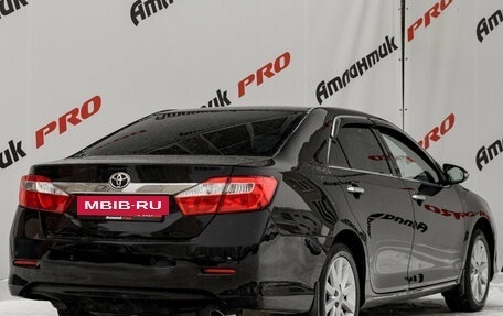 Toyota Camry, 2012 год, 1 700 000 рублей, 6 фотография