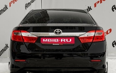 Toyota Camry, 2012 год, 1 700 000 рублей, 5 фотография