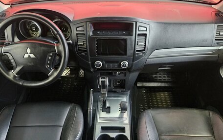 Mitsubishi Pajero IV, 2011 год, 1 569 000 рублей, 9 фотография