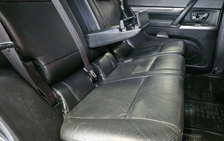 Mitsubishi Pajero IV, 2011 год, 1 569 000 рублей, 13 фотография