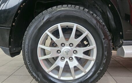 Mitsubishi Pajero IV, 2011 год, 1 569 000 рублей, 21 фотография