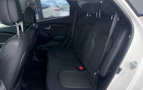 Hyundai ix35 I рестайлинг, 2011 год, 1 349 000 рублей, 22 фотография