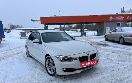 BMW 3 серия, 2013 год, 1 950 000 рублей, 2 фотография