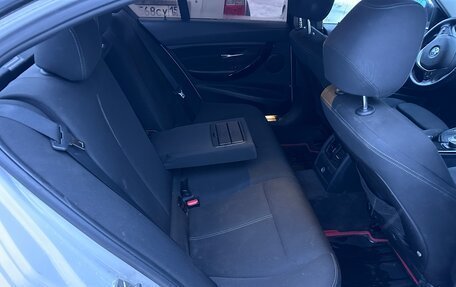 BMW 3 серия, 2013 год, 1 950 000 рублей, 31 фотография