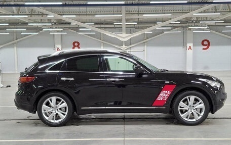 Infiniti QX70, 2014 год, 2 399 000 рублей, 4 фотография