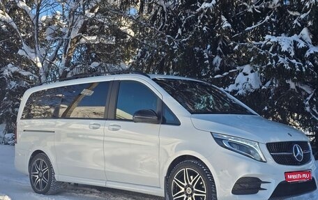 Mercedes-Benz V-Класс, 2021 год, 7 990 000 рублей, 1 фотография