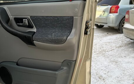 ЛуАЗ Patriot, 2011 год, 750 000 рублей, 12 фотография