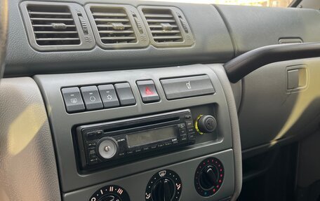 ЛуАЗ Patriot, 2011 год, 750 000 рублей, 18 фотография