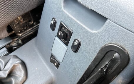 ЛуАЗ Patriot, 2011 год, 750 000 рублей, 17 фотография