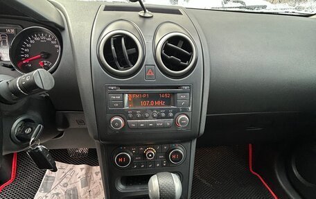 Nissan Qashqai, 2011 год, 900 000 рублей, 12 фотография