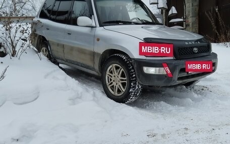 Toyota RAV4, 1998 год, 460 000 рублей, 2 фотография