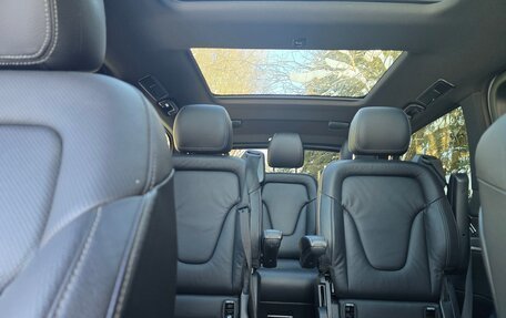 Mercedes-Benz V-Класс, 2021 год, 7 990 000 рублей, 10 фотография