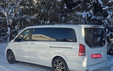 Mercedes-Benz V-Класс, 2021 год, 7 990 000 рублей, 7 фотография