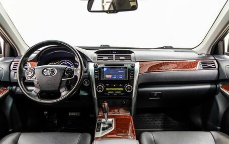 Toyota Camry, 2014 год, 1 898 000 рублей, 13 фотография