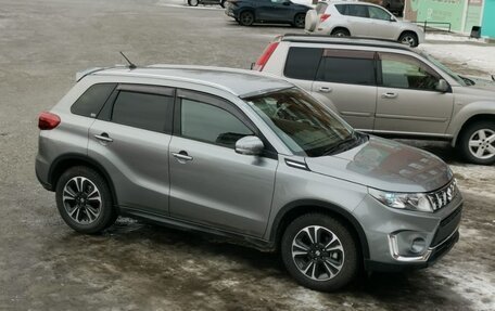 Suzuki Escudo IV, 2020 год, 2 300 000 рублей, 2 фотография