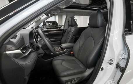 Toyota Highlander, 2025 год, 5 500 000 рублей, 9 фотография