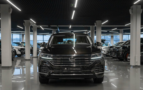 Volkswagen Touareg III, 2020 год, 4 590 000 рублей, 3 фотография